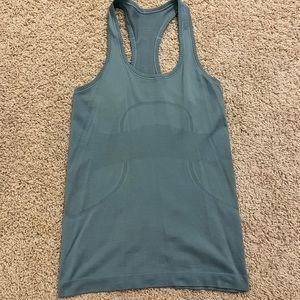 Blue lululemon tank top size 6